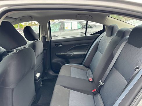 Used 2025 Nissan Versa SV FWD image 23