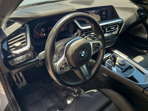 Used 2022 BMW Z4 sDrive30i w/ Premium Package 2 RWD image 11