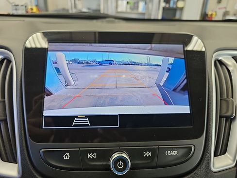 Used 2024 Chevrolet Malibu LT image 21