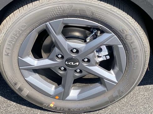 New 2026 Kia K4 FWD image 5
