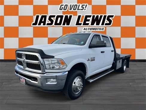 Used 2018 RAM 3500 Tradesman w/ Chrome Appearance Group image 9