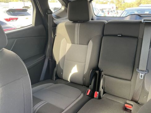 Used 2025 Chevrolet Blazer LT image 39