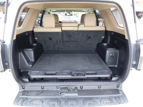 Used 2017 Toyota 4Runner Limited AWD/4WD image 6