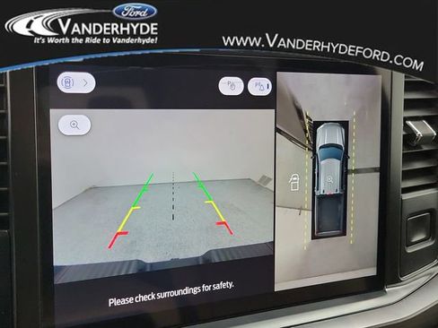 Used 2023 Ford F250 Lariat w/ Chrome Package image 30