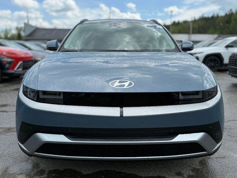 New 2026 Hyundai Ioniq 5 SEL image 2