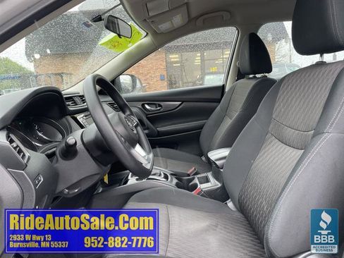Used 2018 Nissan Rogue S AWD/4WD image 10