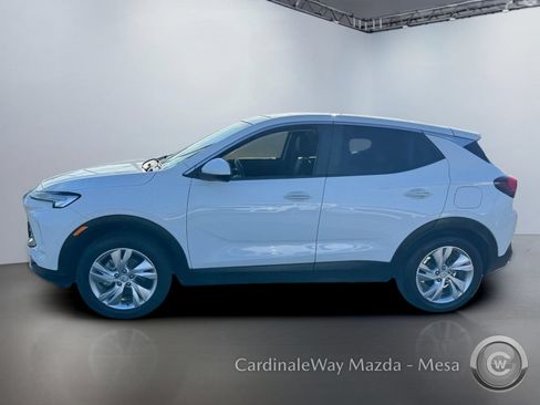 Used 2024 Buick Encore GX Preferred FWD image 7