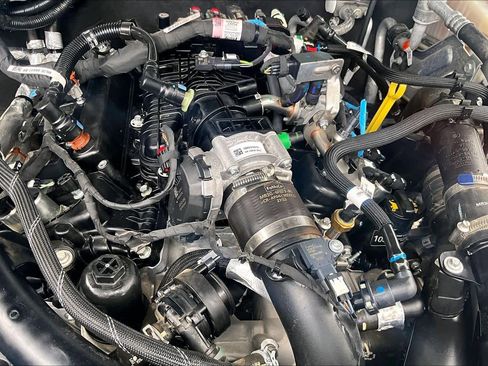 Used 2023 Ford Bronco Badlands image 31