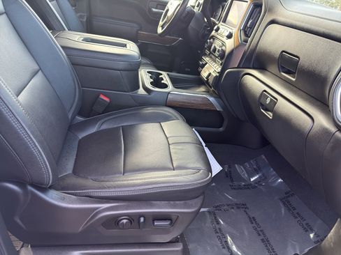 Used 2022 Chevrolet Silverado 1500 High Country w/ Z71 Off-Road Package image 22