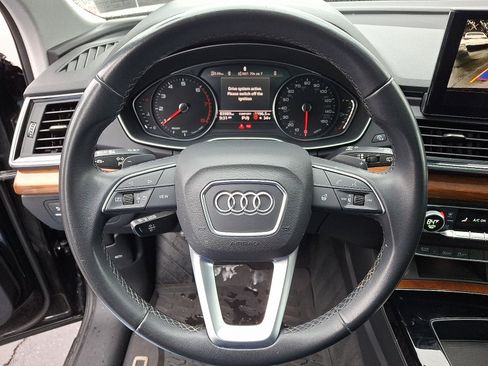 Used 2022 Audi Q5 2.0T Premium w/ Convenience Package image 19