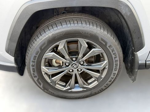 Used 2024 Toyota RAV4 Limited image 9