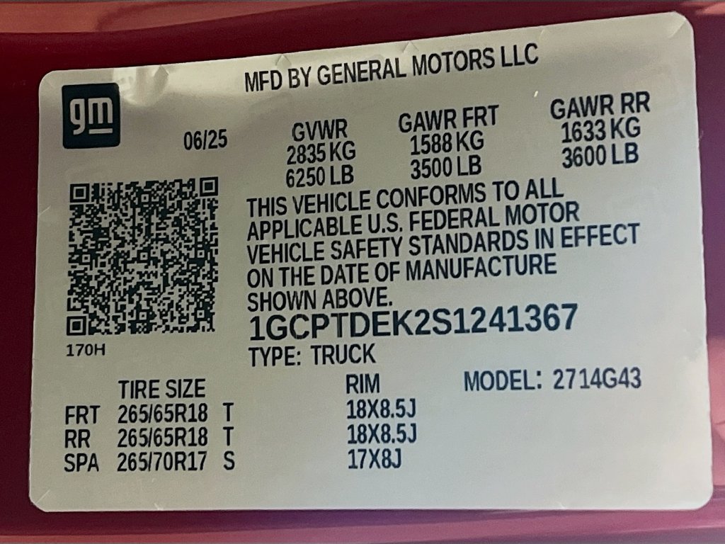 Used 2025 Chevrolet Colorado Z71 AWD/4WD image 27