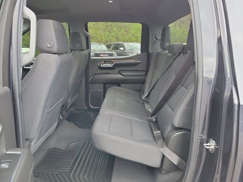 Used 2022 Chevrolet Silverado 1500 RST image 12