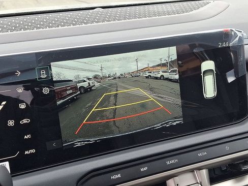 New 2027 Kia Telluride S image 14