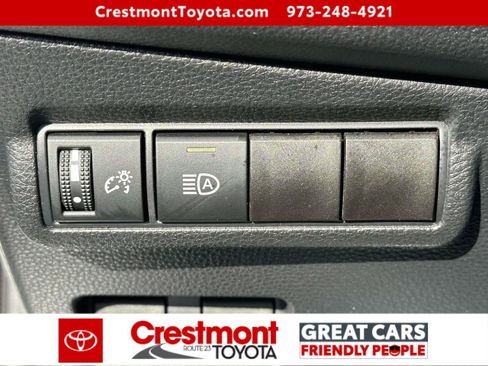 Certified 2025 Toyota Corolla Cross LE image 17