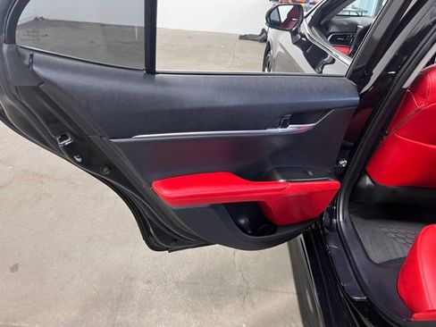 Used 2023 Toyota Camry XSE image 19