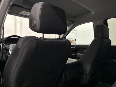 Used 2019 GMC Sierra 1500 SLE w/ SLE Value Package AWD/4WD image 50