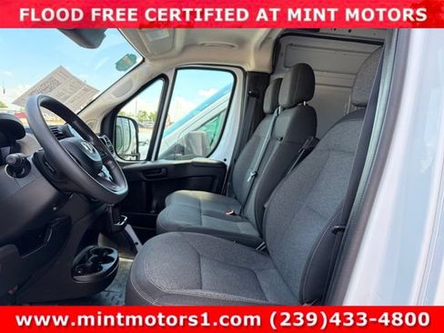 Used 2024 RAM ProMaster 2500 w/ Power Group FWD image 47