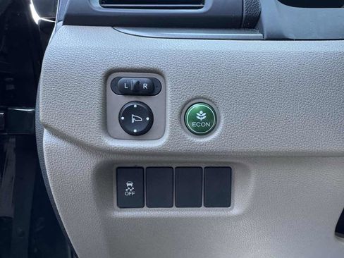 Used 2016 Honda Pilot EX image 10