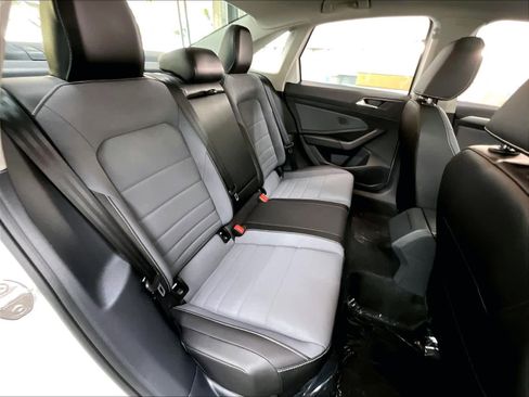 New 2026 Volkswagen Jetta SE image 25