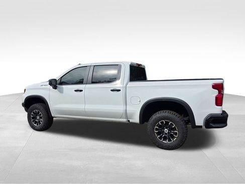 New 2026 Chevrolet Silverado 1500 ZR2 AWD/4WD image 4