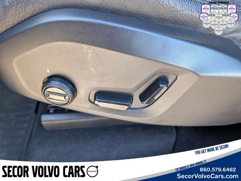 Certified 2024 Volvo XC90 T8 Plus w/ Protection Package Premier image 11