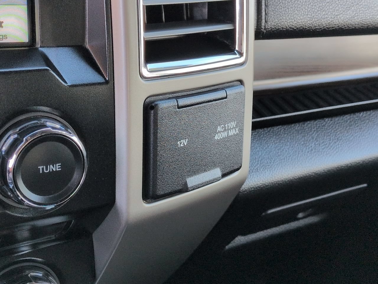 Used 2016 Ford F150 Lariat RWD image 21