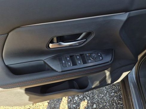 New 2026 Nissan Kicks SR w/ SR Premium Package image 9