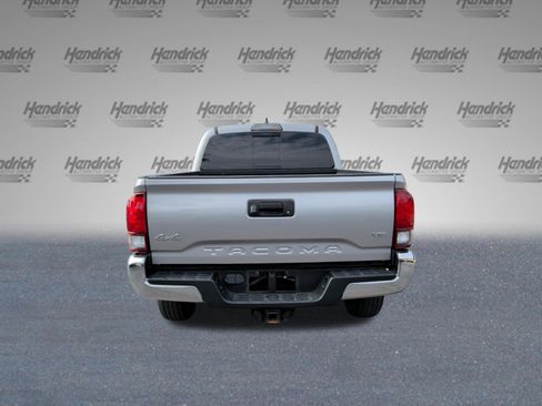 Used 2019 Toyota Tacoma SR5 image 8