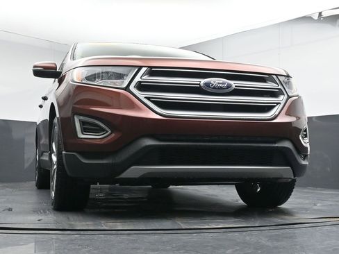 Used 2016 Ford Edge Titanium w/ Equipment Group 301A image 34