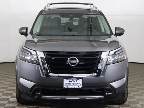 Used 2023 Nissan Pathfinder SL w/ SL Premium Package AWD/4WD image 15