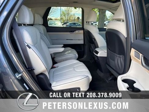 Used 2025 Hyundai Palisade Limited AWD/4WD image 20