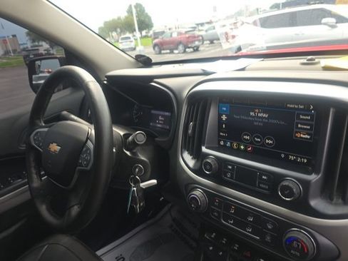 Certified 2019 Chevrolet Colorado ZR2 AWD/4WD image 13