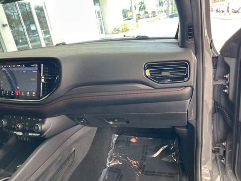 Used 2023 Dodge Durango GT image 22