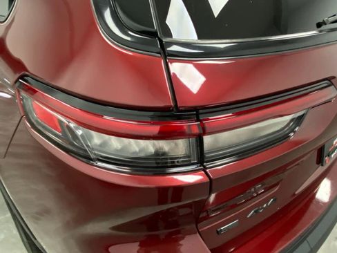 Used 2021 Jeep Grand Cherokee L Laredo image 13