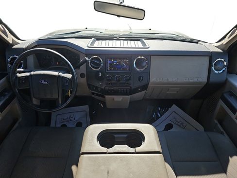 Used 2009 Ford F250 2WD Crew Cab Super Duty image 10