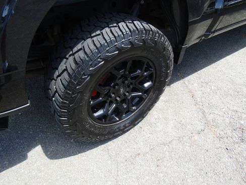 Used 2024 Ford F150 XLT w/ Equipment Group 302A MID AWD/4WD image 39