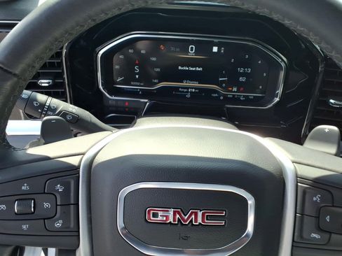 Certified 2023 GMC Sierra 1500 SLT image 25