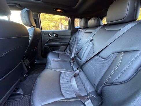 Used 2023 Jeep Compass Altitude w/ Sun and Sound Group image 13