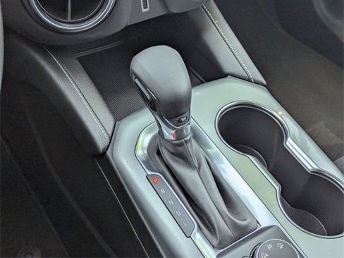 Used 2025 Chevrolet Blazer LT image 29