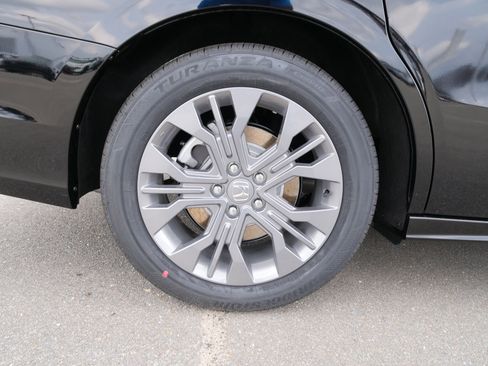 New 2026 Honda Odyssey Touring image 10