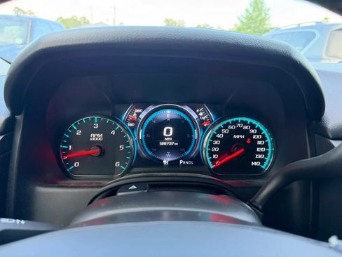 Used 2020 GMC Yukon Denali w/ Denali Ultimate Package RWD image 11
