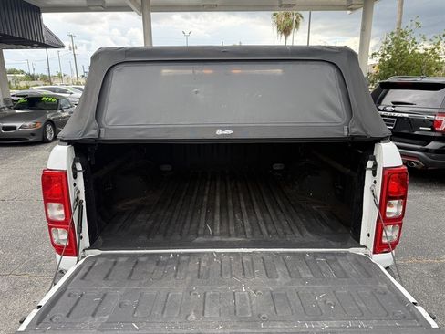 Used 2019 Ford Ranger XL w/ Equipment Group 101A Mid RWD image 11