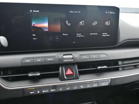 Used 2025 Kia K4 FWD image 22