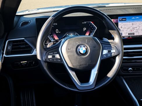 Used 2024 BMW 430i Convertible w/ Convenience Package image 18