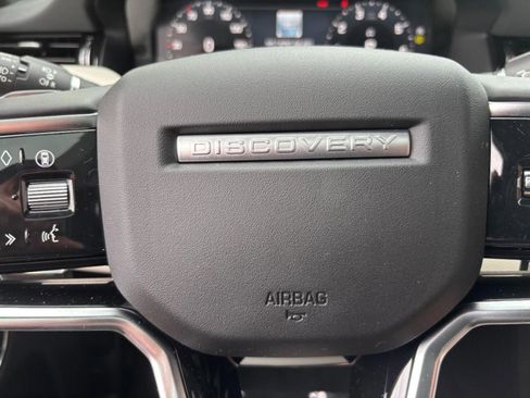 Used 2025 Land Rover Discovery Sport Dynamic SE image 19