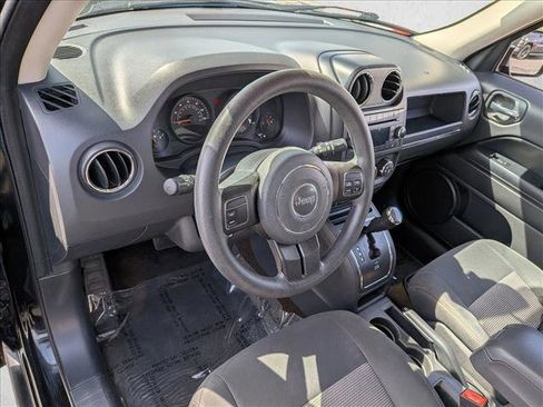 Used 2015 Jeep Patriot Sport w/ Power Value Group FWD image 9