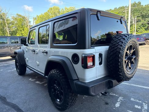 Used 2021 Jeep Wrangler Unlimited Sport AWD/4WD image 6