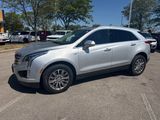 Used 2017 Cadillac XT5 Luxury image 2