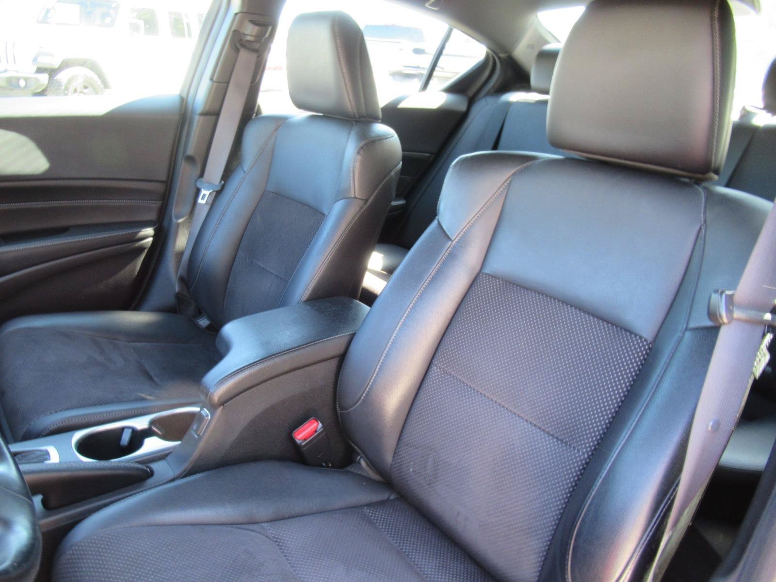 Used 2018 Acura ILX w/ Technology & A-SPEC Package FWD image 22